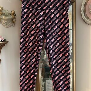 DKNY NWOT Pink and Black Leggings Size M. C:4573